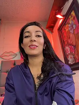 SALOME KORLAND online show from April 19, 2026, 6:10 pm