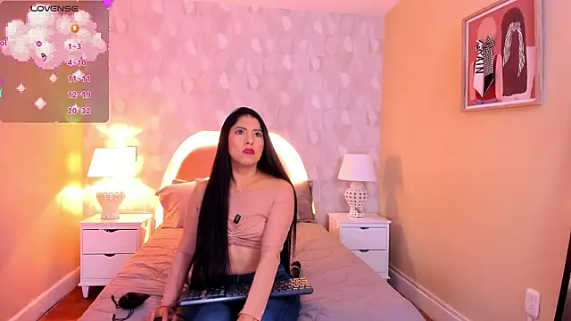 isabella milf  online show from March 7, 2026, 7:11 pm