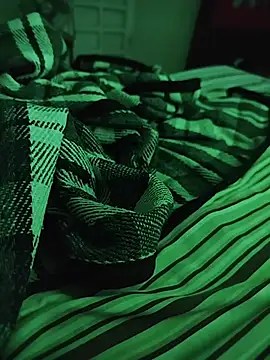 Genaro Dickinson 69 online show from December 4, 2025, 7:44 pm