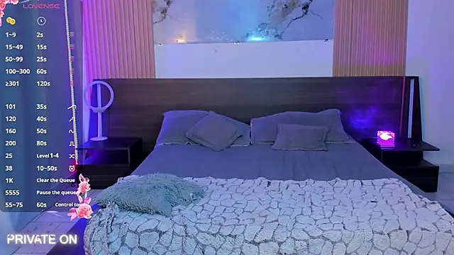 samanthaa moon online show from October 10, 2025, 9:25 pm