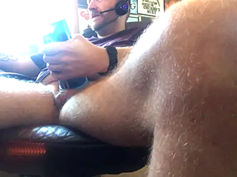 lilthicky352 online show from November 14, 2025, 8:51 pm