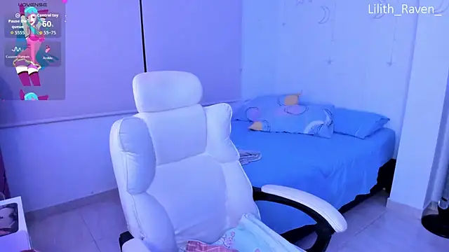 Lilith Raven  online show from November 3, 2025, 4:47 am