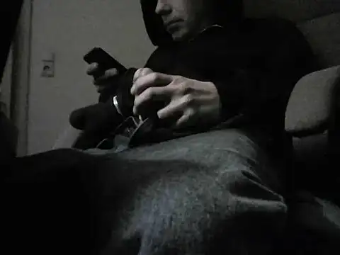 skateboy78 online show from January 31, 2025, 6:03 pm