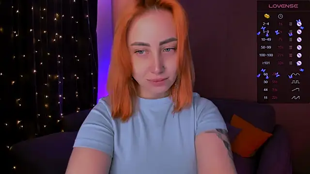 deboramoore online show from April 23, 2026, 1:51 am