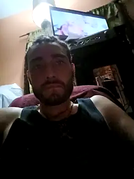Snapshot of reynoprxxxxxxxx chatting on April 11, 2026, 6:51 am reynoprxxxxxxxx online show from April 11, 2026, 6:51 am