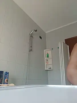 Snapshot of Alessio1987 chatting on June 8, 2026, 5:52 am Alessio1987 online show from June 8, 2026, 5:52 am