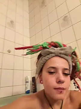 Snapshot of 666lina420 chatting on March 4, 2026, 10:38 pm 666lina420 online show from March 4, 2026, 10:38 pm