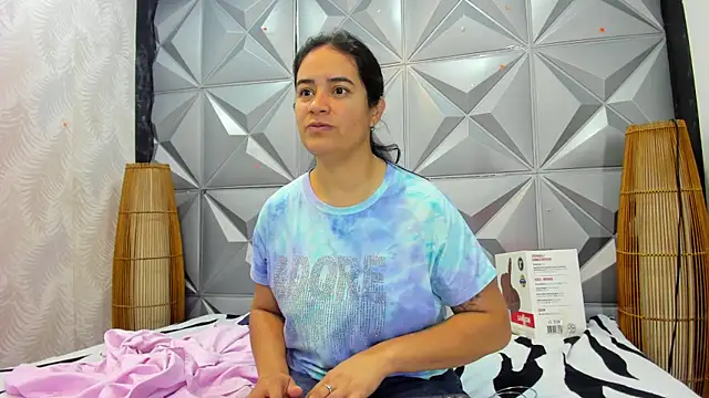 GreciaFox1 online show from December 1, 2025, 11:26 am