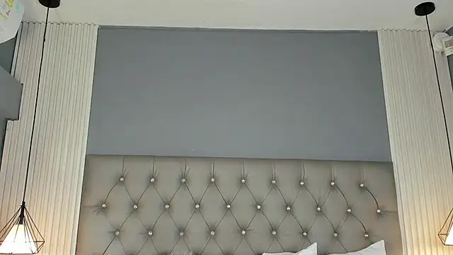 SofiAdanss online show from September 26, 2025, 11:36 am