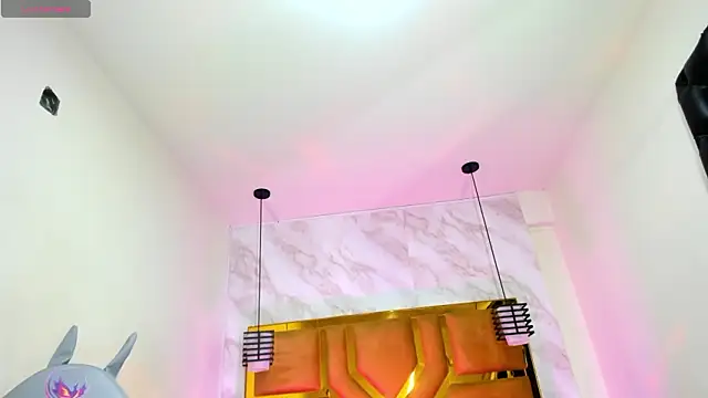 Luciifeer  online show from February 2, 2026, 7:12 pm