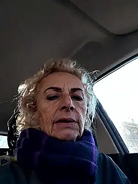 Snapshot of clarabell4 chatting on January 12, 2026, 1:38 pm clarabell4 online show from January 12, 2026, 1:38 pm