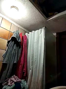 Snapshot of clarabell4 chatting on February 12, 2026, 6:52 am clarabell4 online show from February 12, 2026, 6:52 am