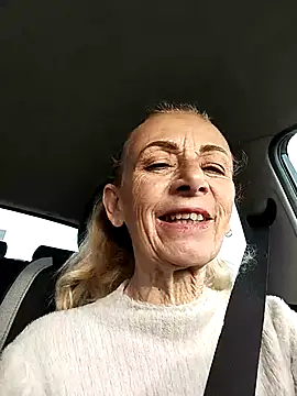 Snapshot of clarabell4 chatting on February 16, 2026, 7:48 am clarabell4 online show from February 16, 2026, 7:48 am