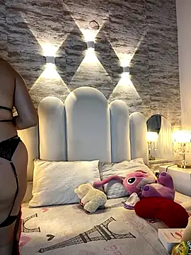 Yassy vazquez online show from January 10, 2026, 7:37 pm