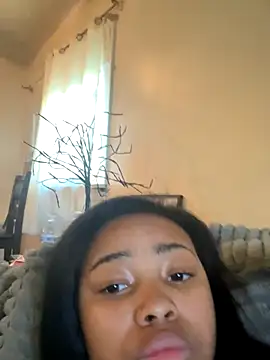 nuttybutter999999 online show from October 21, 2025, 4:08 pm