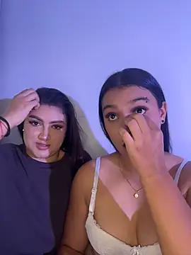 nicolexxaleja online show from June 2, 2026, 7:05 pm
