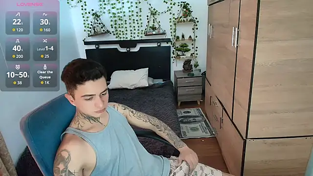 santii ss online show from April 27, 2026, 4:49 pm