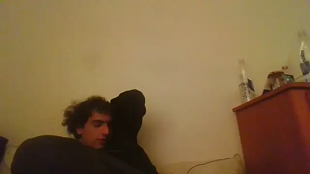 foxyboyy online show from February 4, 2026, 6:19 am