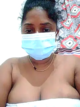 boosypussy online show from June 4, 2026, 11:05 am