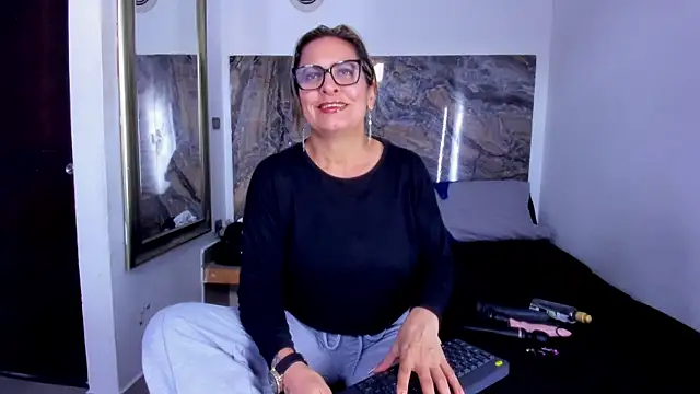 Agatha Pleasure online show from May 14, 2026, 12:12 pm