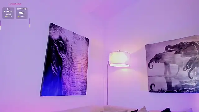 chelssy7 online show from October 7, 2025, 3:47 am