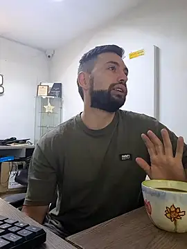 Snapshot of Nacho_Masters chatting on September 29, 2025, 1:27 pm Nacho Masters online show from September 29, 2025, 1:27 pm