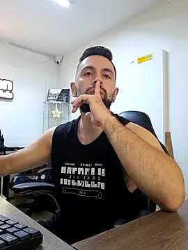 Snapshot of Nacho_Masters chatting on October 12, 2025, 5:23 pm Nacho Masters online show from October 12, 2025, 5:23 pm