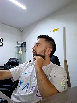 Snapshot of Nacho_Masters chatting on October 14, 2025, 1:12 pm Nacho Masters online show from October 14, 2025, 1:12 pm