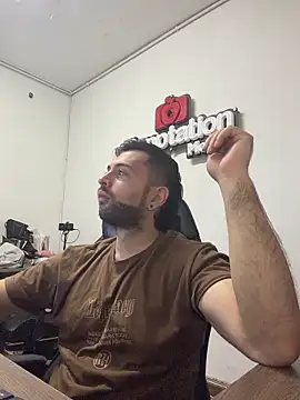 Snapshot of Nacho_Masters chatting on February 19, 2026, 1:29 pm Nacho Masters online show from February 19, 2026, 1:29 pm