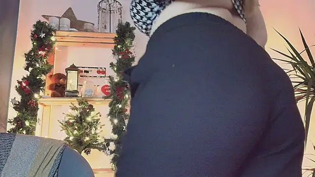 marrygrayes online show from December 26, 2024, 11:24 pm