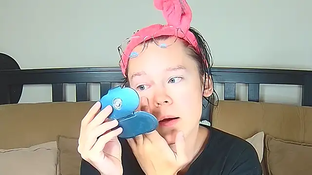 Derek Carter online show from November 24, 2025, 11:54 am