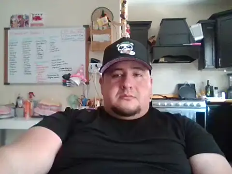 Snapshot of Ricomty chatting on March 10, 2026, 7:52 pm Ricomty online show from March 10, 2026, 7:52 pm