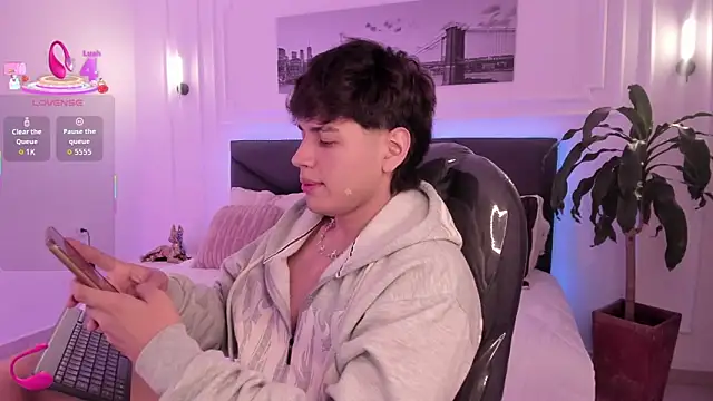 Jordan 24  online show from November 24, 2025, 9:58 pm