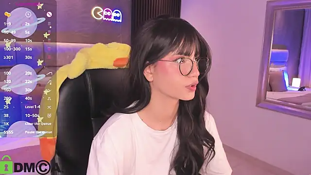 Arinextdoor online show from September 14, 2025, 10:42 pm