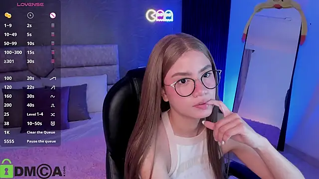 Arinextdoor online show from January 7, 2026, 1:08 am