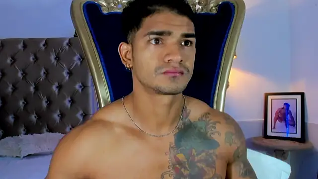 antonio  444 online show from October 4, 2025, 10:13 am