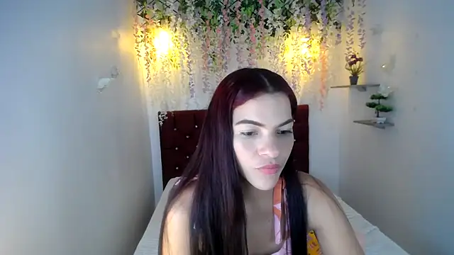 Snapshot of wild_couple_sex_69 chatting on May 18, 2026, 1:28 pm wild couple sex 69 online show from May 18, 2026, 1:28 pm