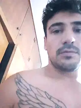 bigandstrong2217 online show from February 7, 2026, 11:30 pm