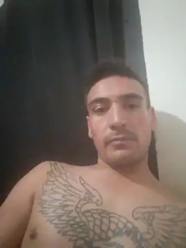 bigandstrong2217 online show from April 21, 2026, 3:46 am