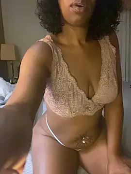 StaciDiamond online show from September 10, 2025, 9:53 am