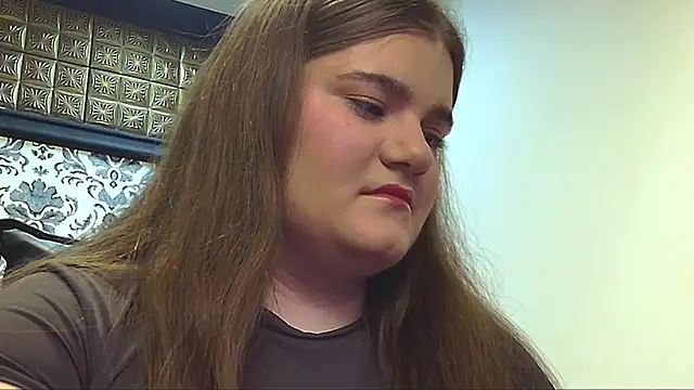 LissaBigTitts online show from November 18, 2025, 3:38 pm