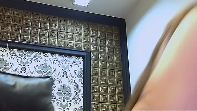 LissaBigTitts online show from November 22, 2025, 2:27 pm