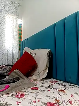 GoldSnowXxX online show from April 20, 2026, 12:08 pm