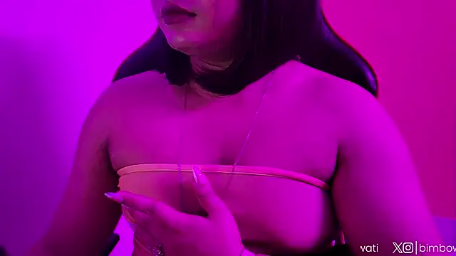 Snapshot of Bimbowati chatting on May 25, 2026, 4:24 pm Bimbowati online show from May 25, 2026, 4:24 pm