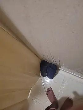 catluvr999 online show from February 10, 2026, 7:07 pm