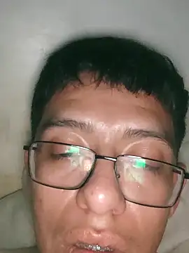 ELI TICANTE online show from September 28, 2025, 3:23 am