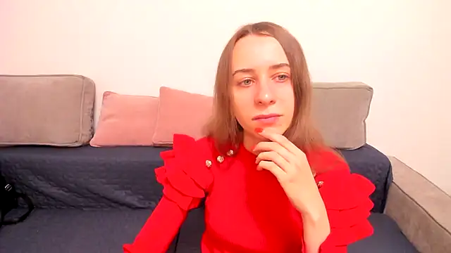 alisaakiss online show from November 26, 2025, 6:47 am