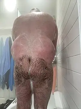 different-strokes online show from October 16, 2025, 4:08 pm