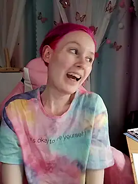 Fuzzy Unicorn online show from September 27, 2025, 7:19 pm