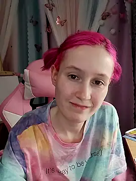 Fuzzy Unicorn online show from October 20, 2025, 7:14 pm